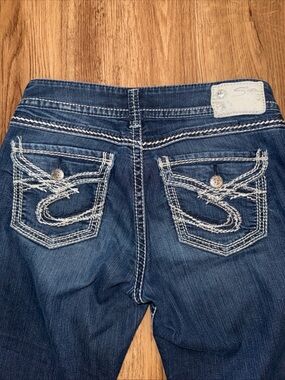 Silver Jeans Suki Flap Crop Jeans Womens 29x26 Dark Wash Bootcut Thick Stitch